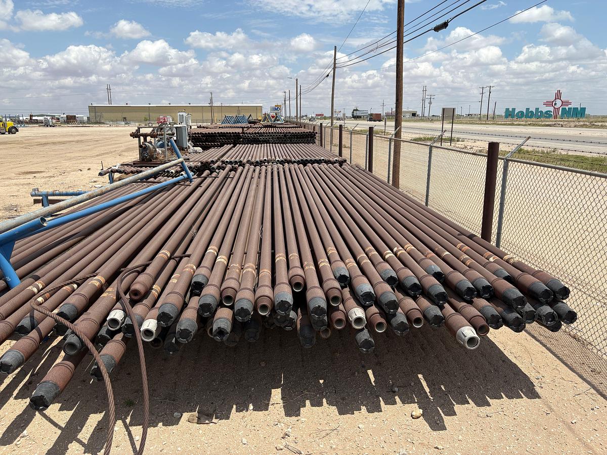 Used (92 JTS) of 4-1/2” G105 drill pipe