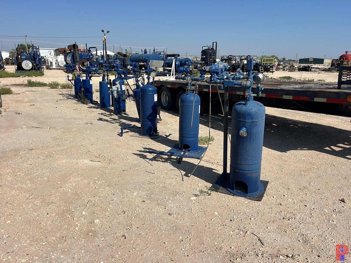 Used (8) 12" X 18" 250 PSI SCRUBBER POTS