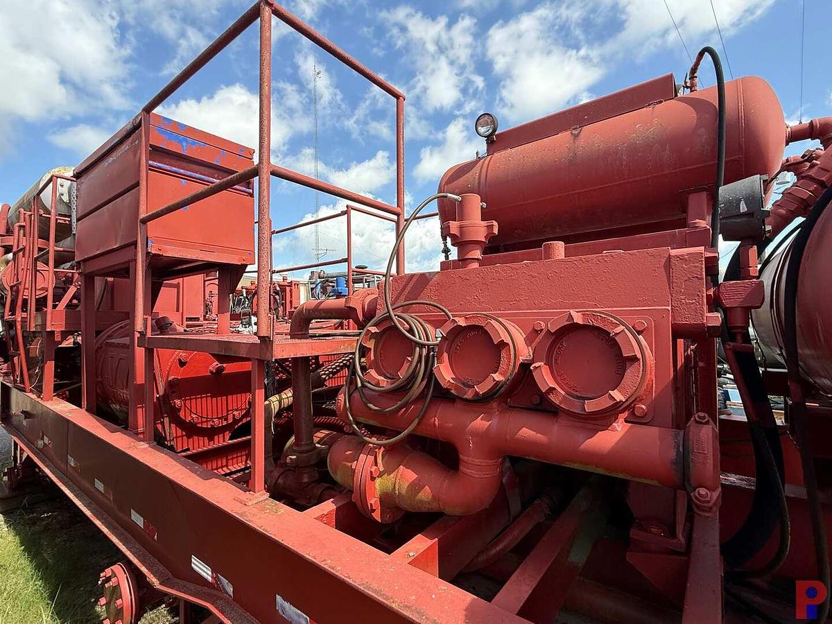 Used WESTERN ROUGH RIDER 1000 HP 10K TRIPLEX DOUBLE PUMP TRAILER