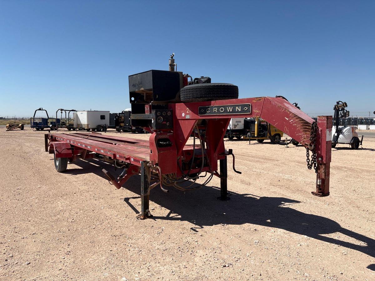 Used 2006 CROWN  30’ X 64” S/A GOOSENECK PIPE HANDLER TRAILER