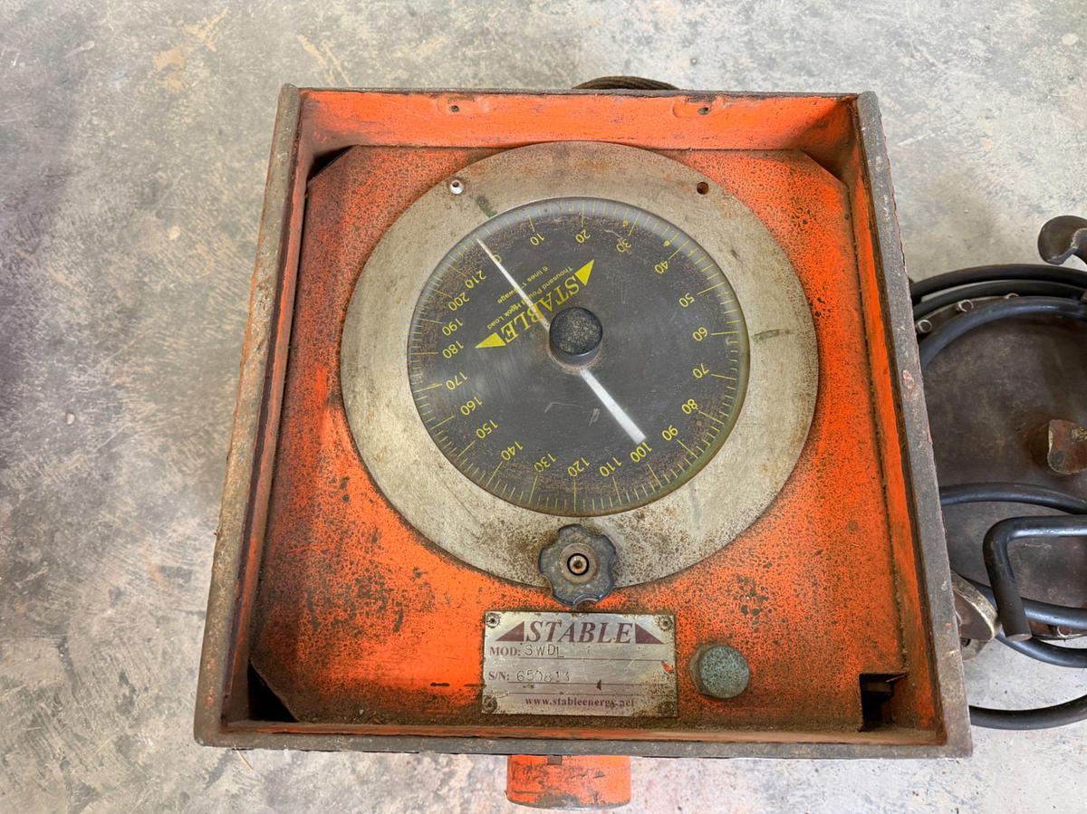 Used Stable SWDL weight indicator w/ pad