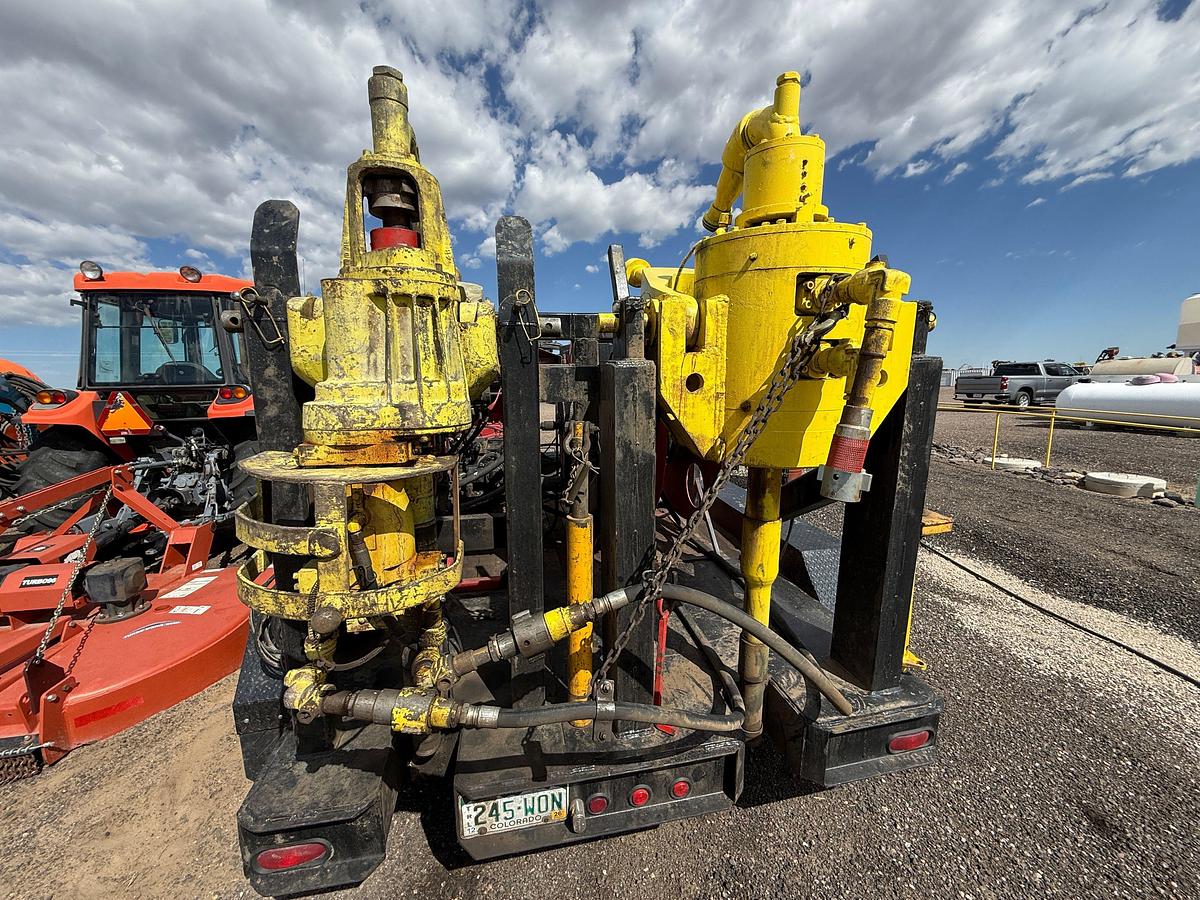 Used (1) EVCO 2.5 & (1) IRI 150-TON POWER SWIVELS MTD. ON 2004 SPME 14’ T/A GOOSENECK TRAILER
