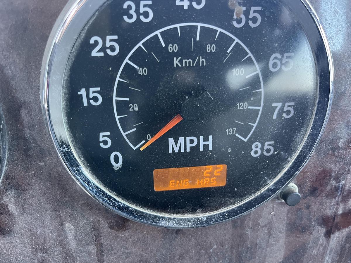 Used 2009 INTERNATIONAL PAYSTAR 5600I TRI AXLE 660 CF CEMENT BULK TRUCK