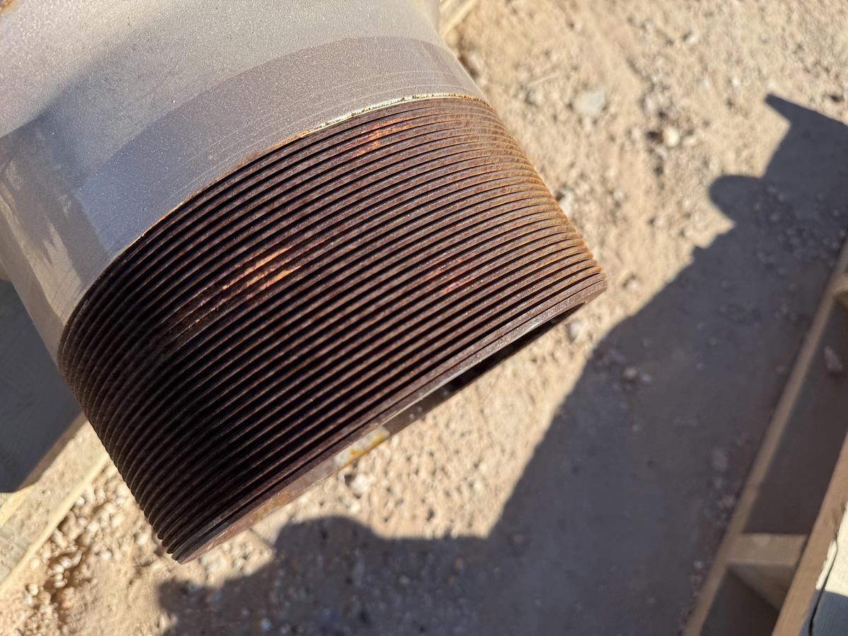 Used (1) MULTI-SIZE SINGLE PLUG CEMENT HEAD