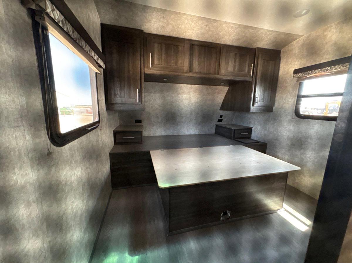 Used 2018 HIGHLAND RIDGE RV OPEN RANGE ULTRA-LITE 28’ T/A BUMPER PULL CAMPER