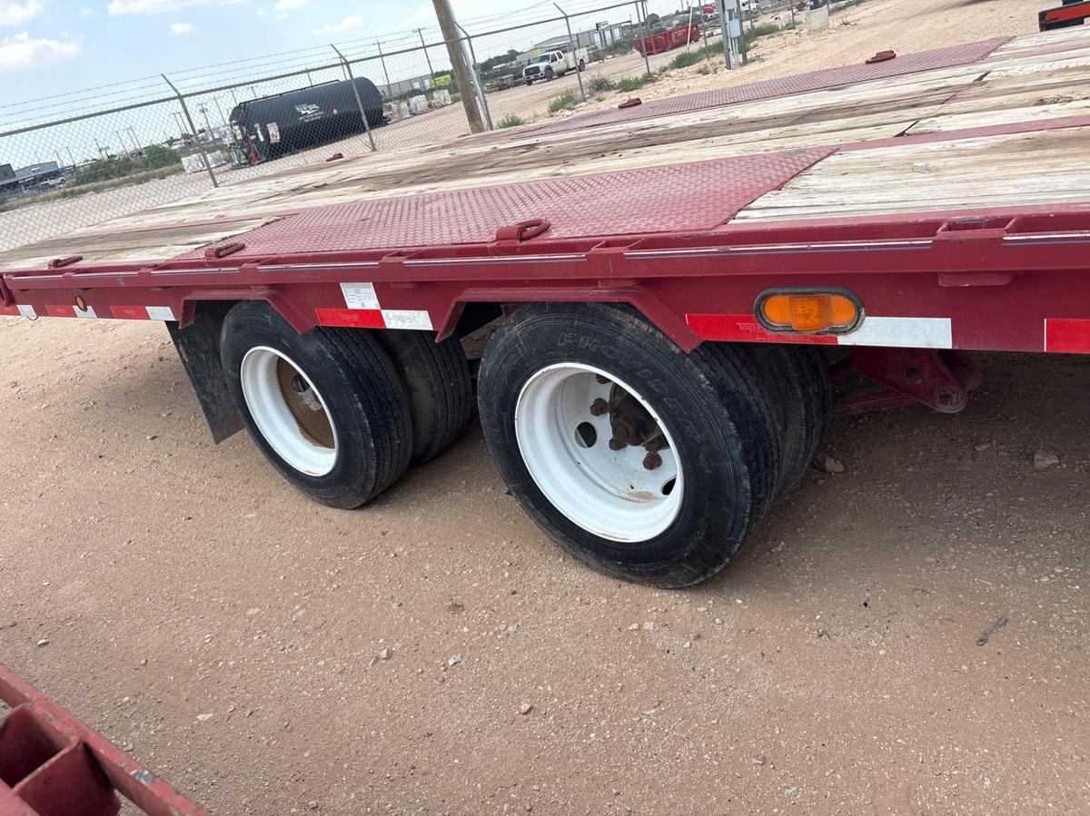 Used 2019 TOP HAT TRAILERS 36’ X 102” T/A GOOSENECK TRAILER