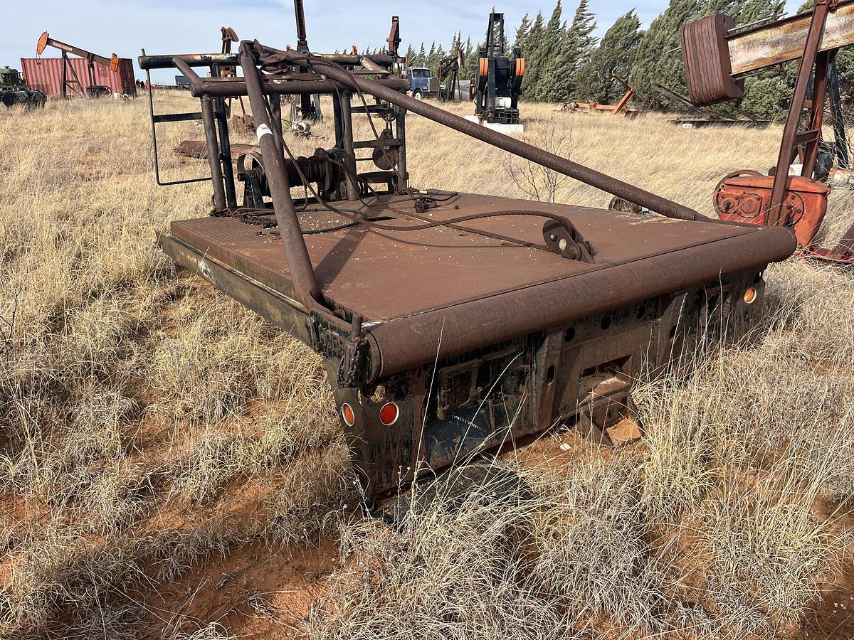 Used 12’ Roustabout truck bed w/ winch