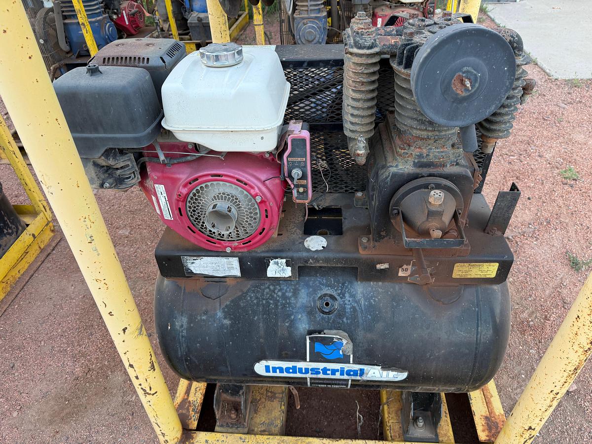Used (3) 4.4’ x 3.9’ GREASE LUBE SKIDS F/ PARTS