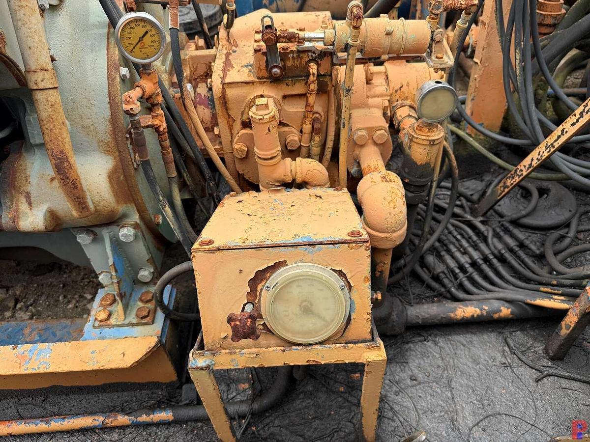 Used BOWEN 3.5 120-TON POWER SWIVEL SKIDDED UNIT