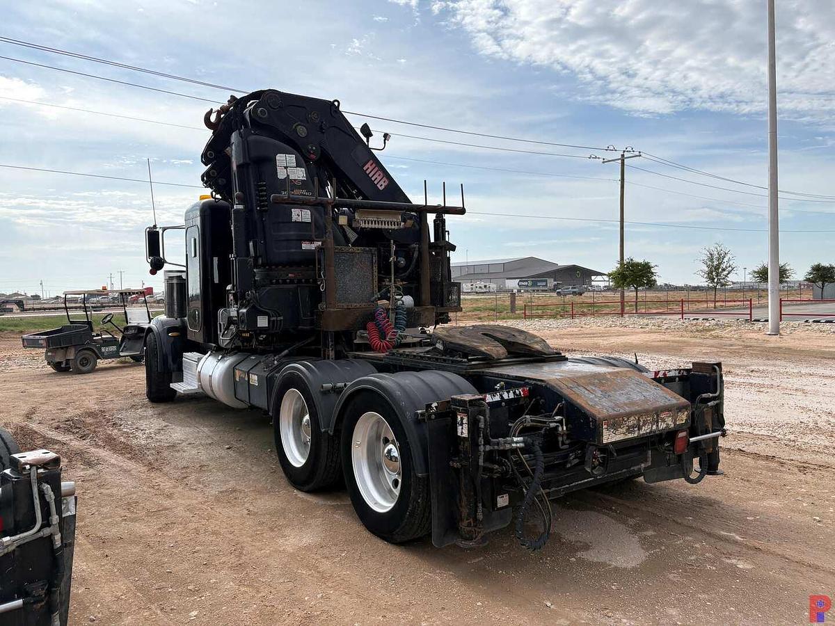 Used 2014 PETERBILT 367 T/A SLEEPER KNUCKLE BOOM CRANE TRUCK