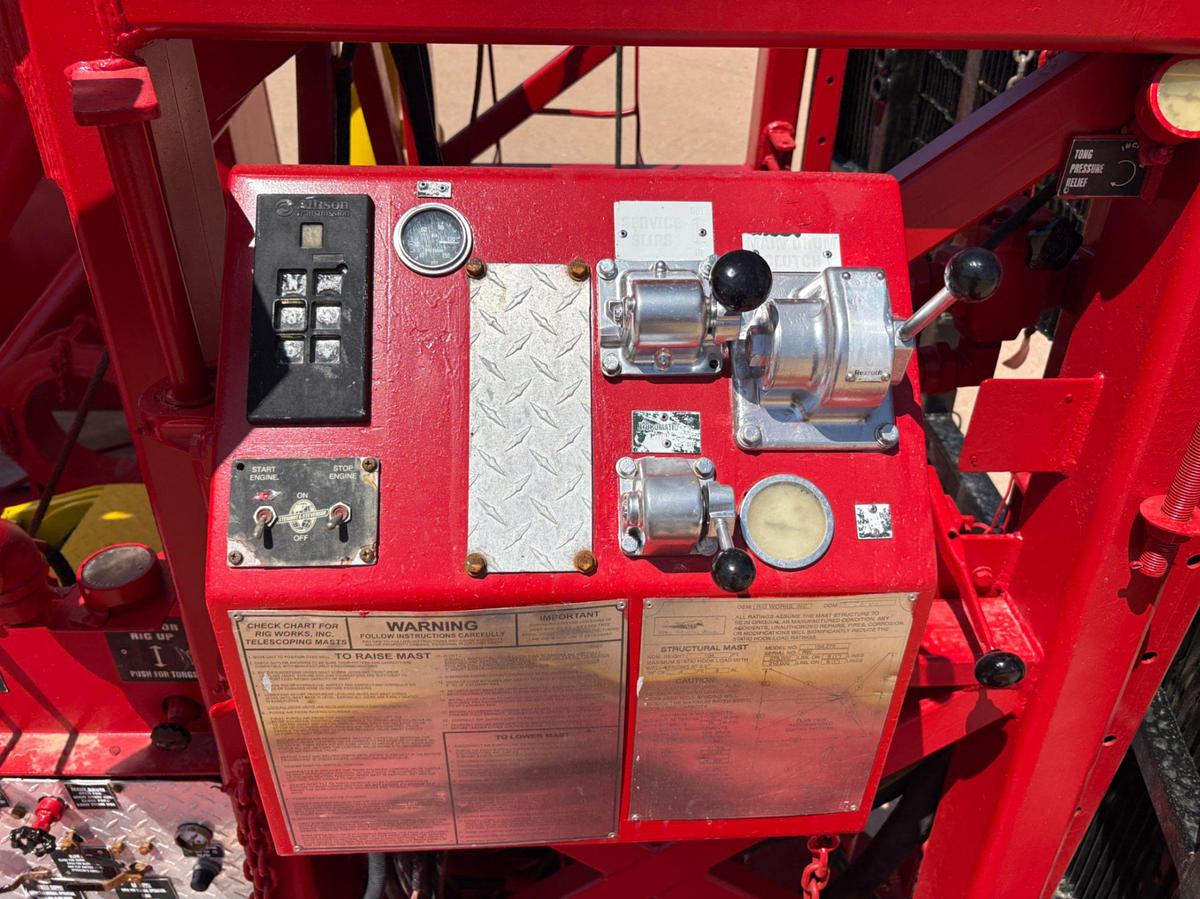 Used 2008 RIG WORKS MUSTANG 550 5-AXLE WELL SERVICE RIG