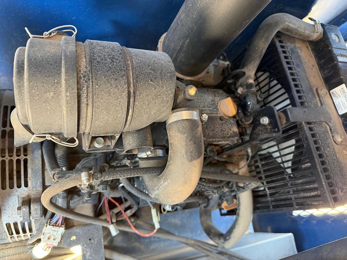 Used SELF CONTAINED 20K WP GREASE INJECTION UNIT COMBO P/B 8.4-KW ISUZU DIESEL GENERATOR