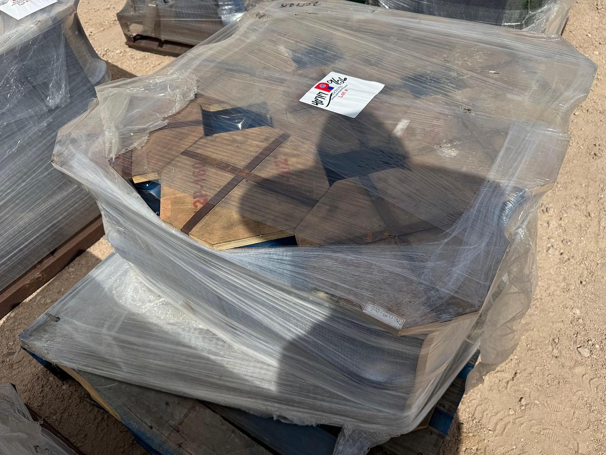 Used PALLET W/ (9) UNUSED 7-1/2” 12P160 INT HRD PUMP LINERS
