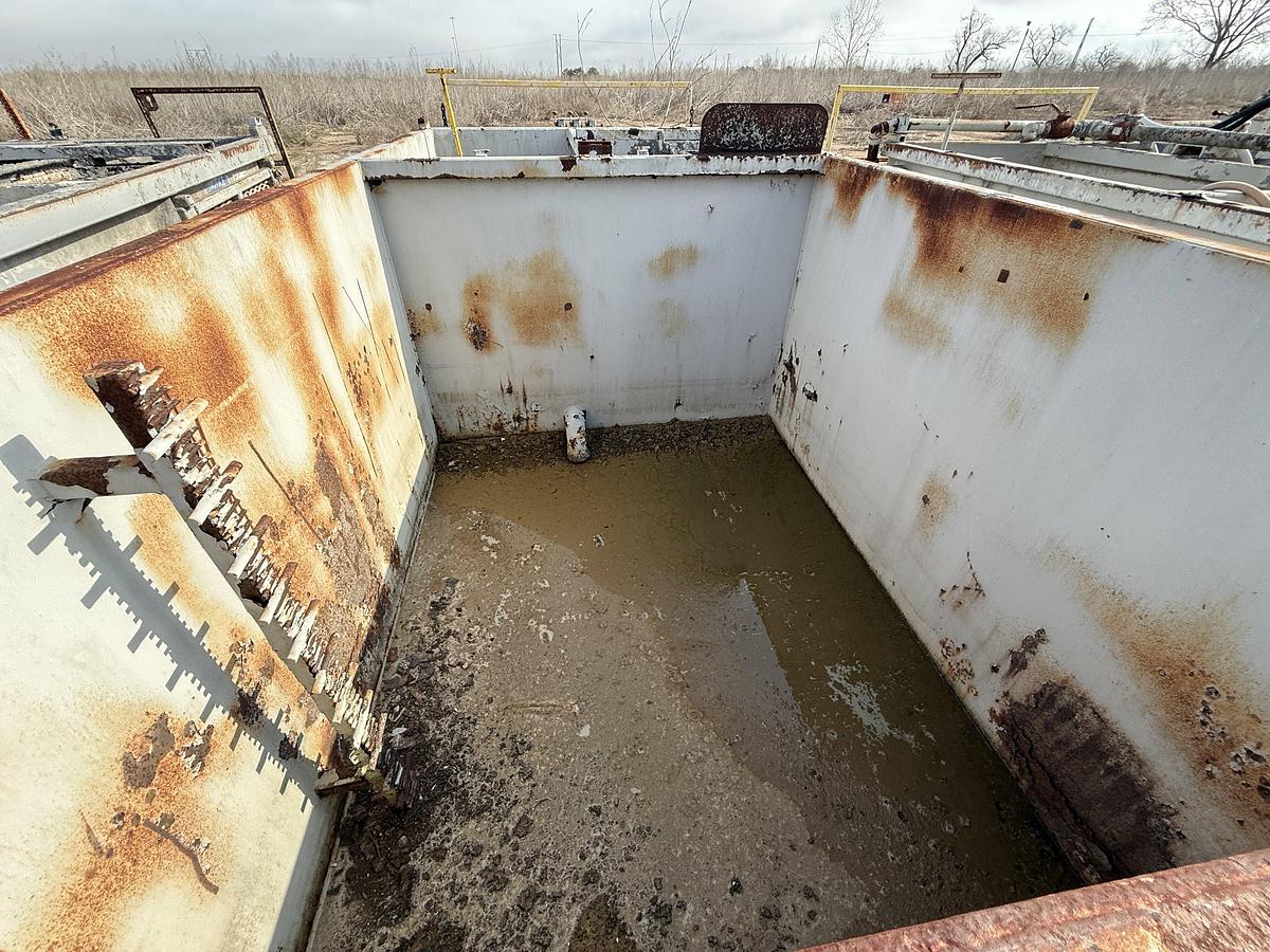 Used 15’ X 7’ X 5’ 3-COMP CEMENT MIXING TANK W/ CATWALK, PORCH,& AIR VALVES