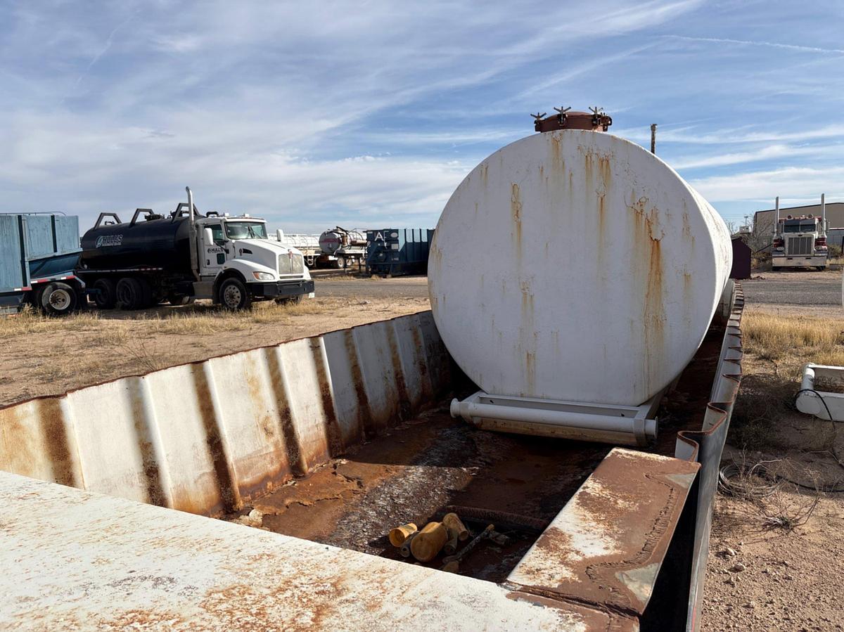Used 23’ x 8’ fuel tank mtd in S/A portable containment tank