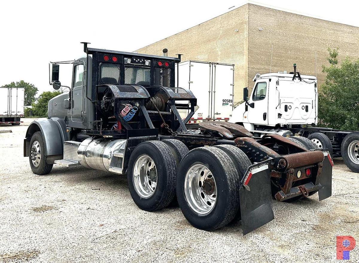 Used 2012 PETERBILT 367 T/A WINCH TRUCK