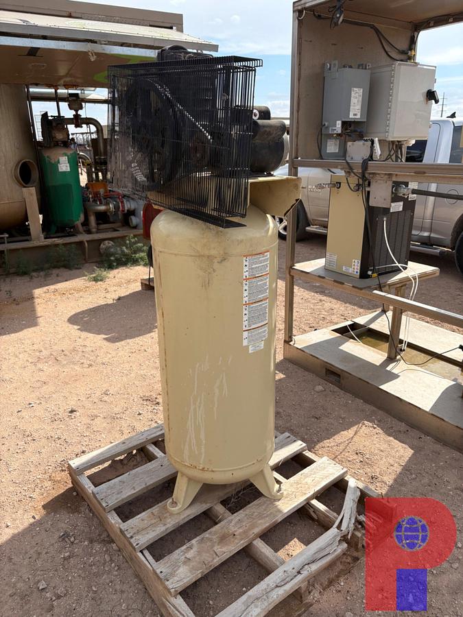 Used INGERSOLL RAND MODEL: SS5 AIR COMPRESSOR P/B: 5HP ELECTRIC MOTOR W/ 60 GAL TANK
