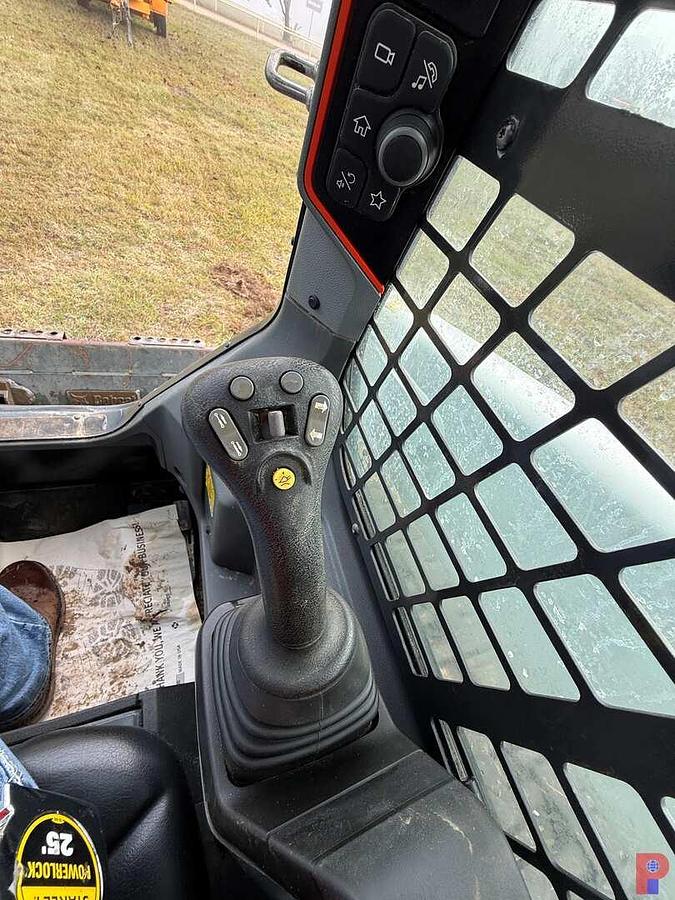 Used 2023 BOBCAT T76 TRACK SKID STEER