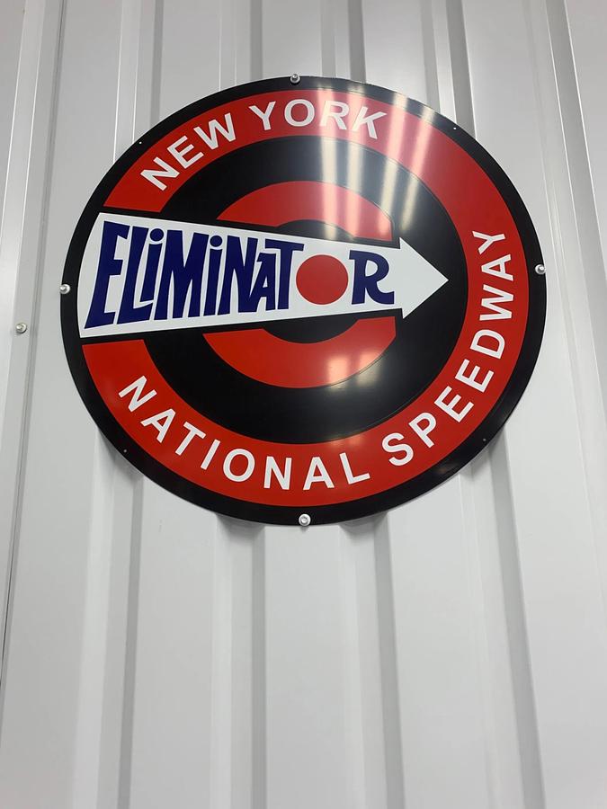 Used Sinclair Dino Gasoline Pump and 7 Signs