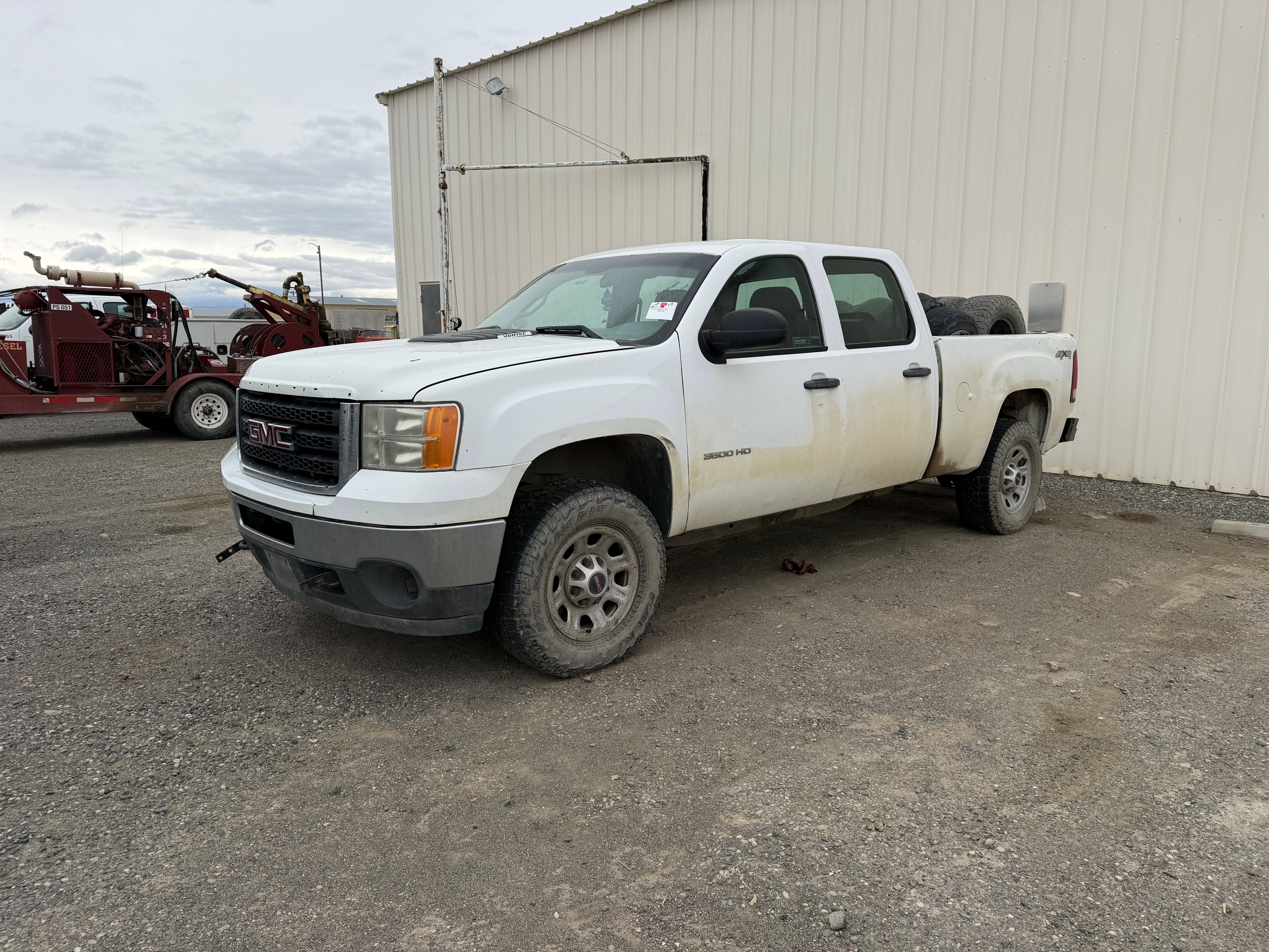 Used 2012 GMC Sierra 3500HD 4x4 Crew Cab pickup (inop)