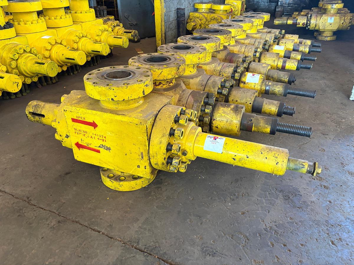 Used (3x$) 7-1/16” 10k frac valves, field ready