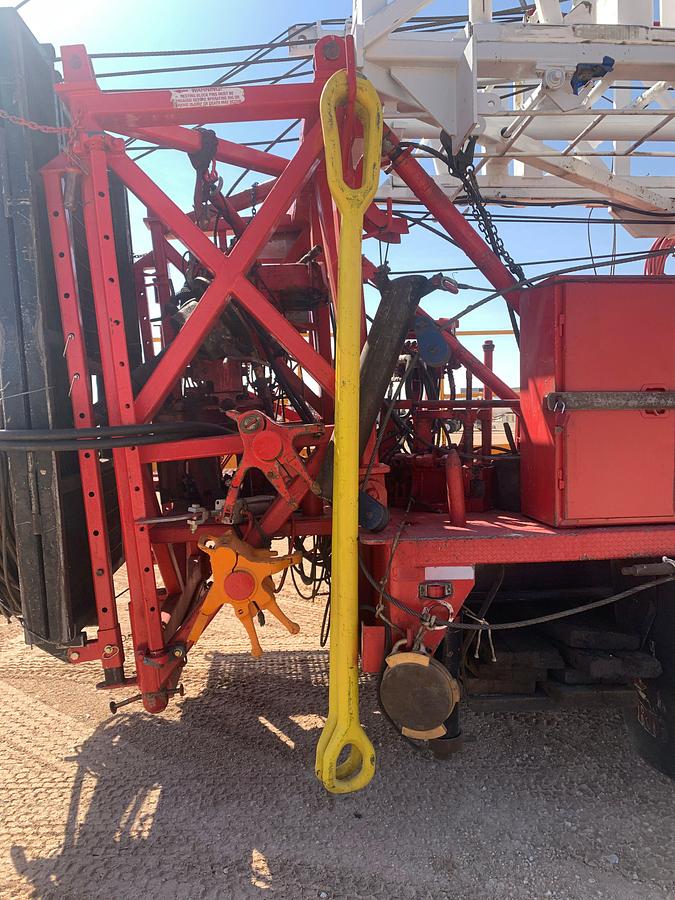 Used 2012 EAGLE 5-AXLE WELL SERVICE RIG 104'x300k MAST (2022 Cat IV, FULLY TOOLED WITH CERTIFICATION PAPERWORK, FEILD READY)