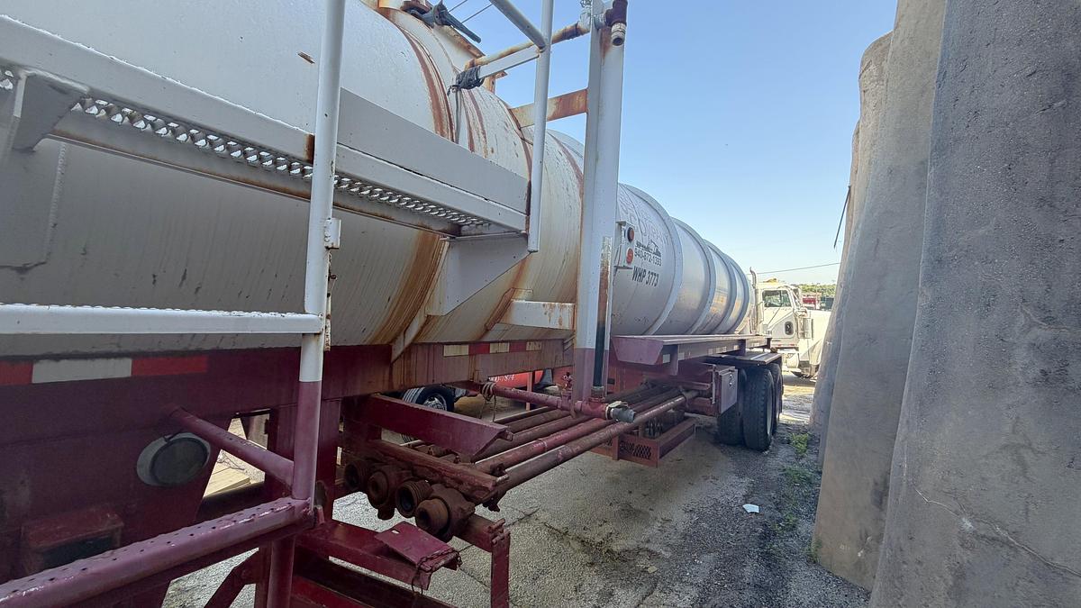 Used 2008 Overland 2 Comp. 130 BBL. Kill Trailer