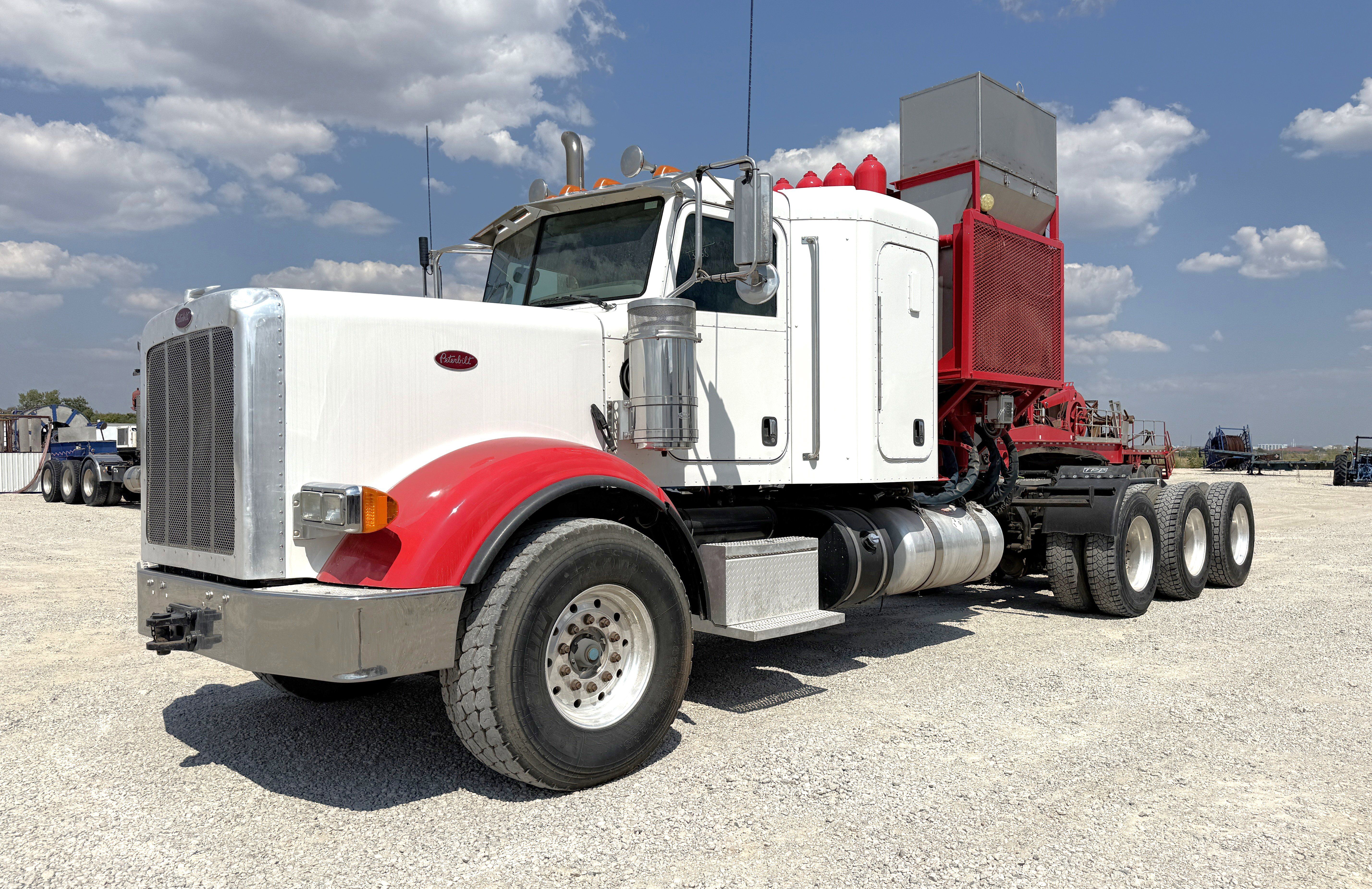 Used 2013 PETERBILT 367 TRI-DRIVE COILED TUBING SUPPORT WET KIT TRUCK