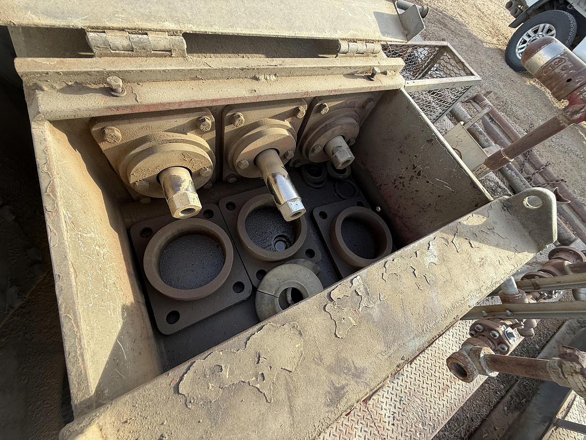 Used TULSA TT250 3K WP TRIPLEX WELL SERVICE PUMP SKIDDED P/B CATERPILLAR C9