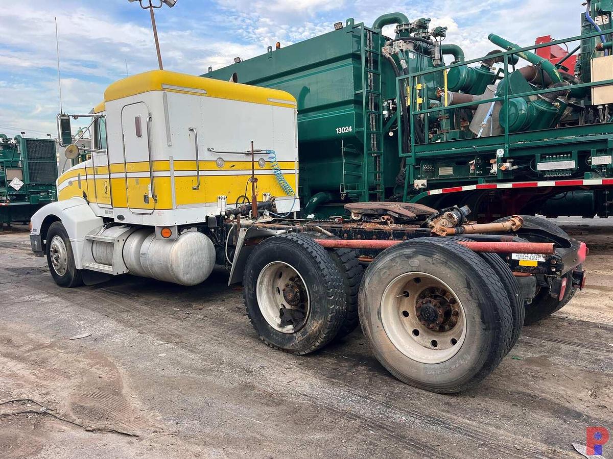 Used 1998 PETERBILT 377 T/A  48” SLEEPER TRUCK