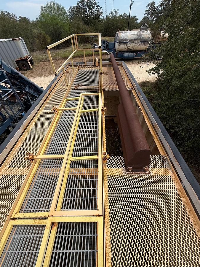 Used 500 BBL OPEN TOP FRAC TANK TRAILER W/ GAS BUSTER, CATWALK, & FOLDING HANDRAILS