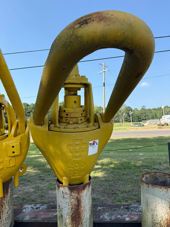 Used GARDNER DENVER 200-TON 5-1/2” REG BOX ROTARY SWIVEL