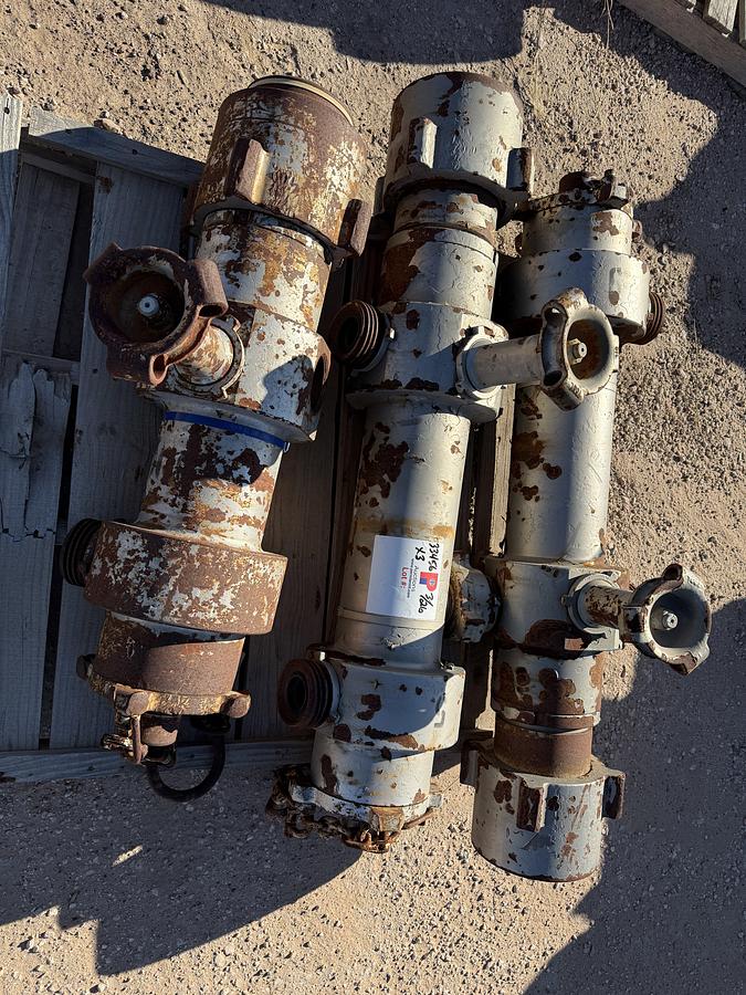 Used (3) MULTI-SIZE SINGLE PLUG CEMENT HEADS