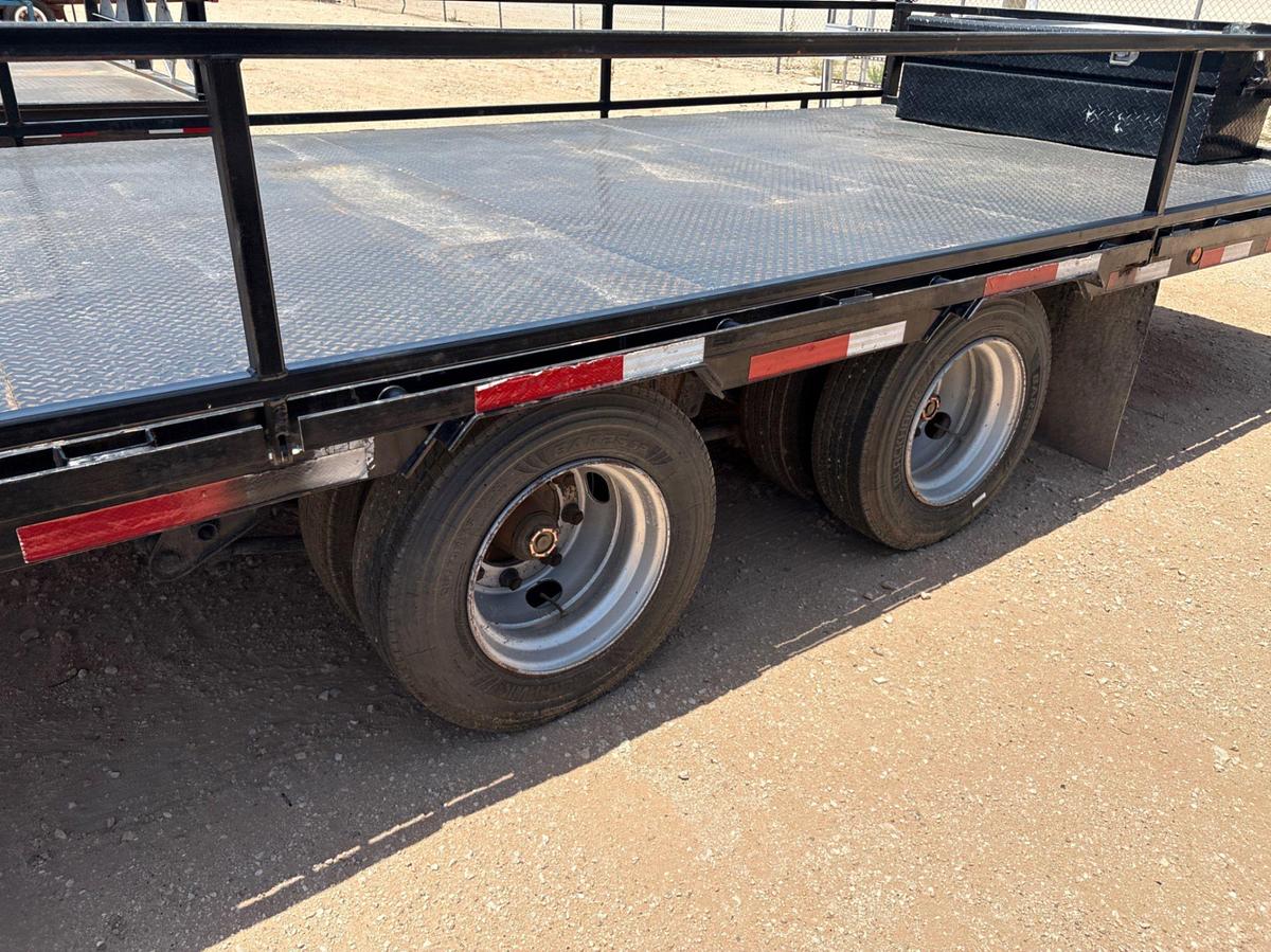 Used 2022 LOAD TRAIL 30’ X 102” T/A GOOSENECK CHEMICAL PUMP TRAILER