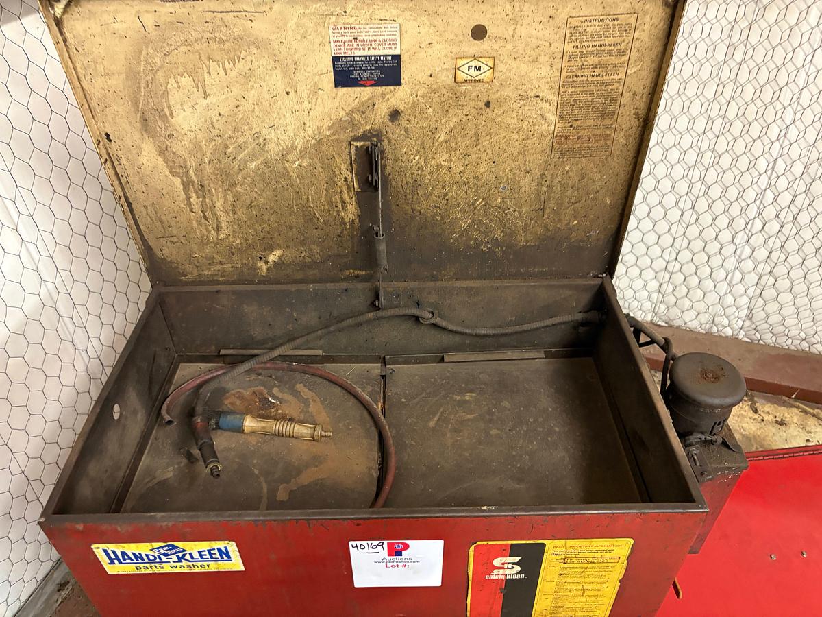 Used Safety-kleen parts washer sink w/ R&D parts washer sink