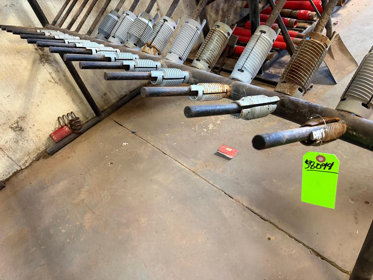 Used (13 x $) 9917 SPEAR GRAPPLES