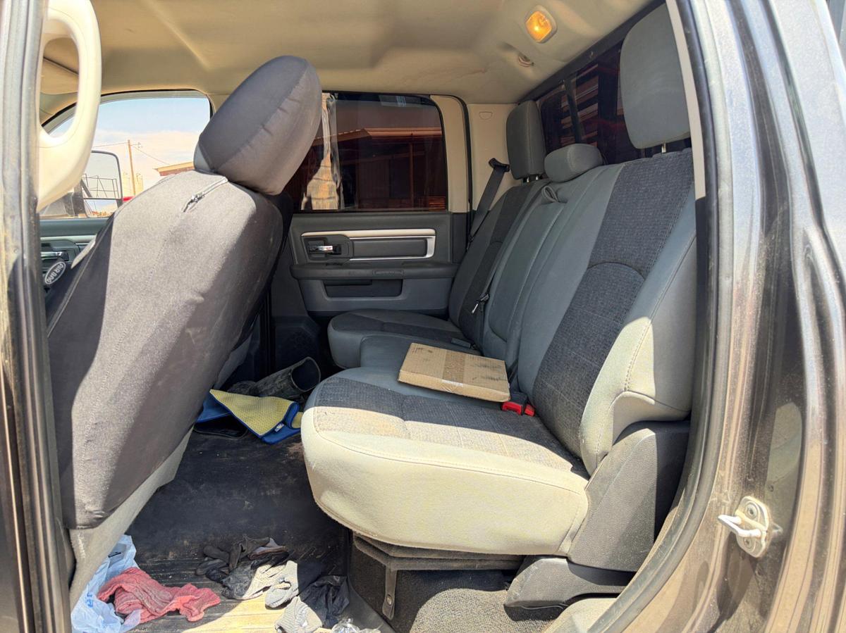 Used 2014 Dodge 2500 Crew Cab 4x4 pickup (Diesel)