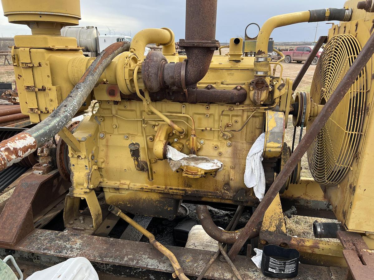 Used 1981 CHICAGO PNEUMATIC CP700 TOP DRIVE WATER WELL DRILLING RIG Package