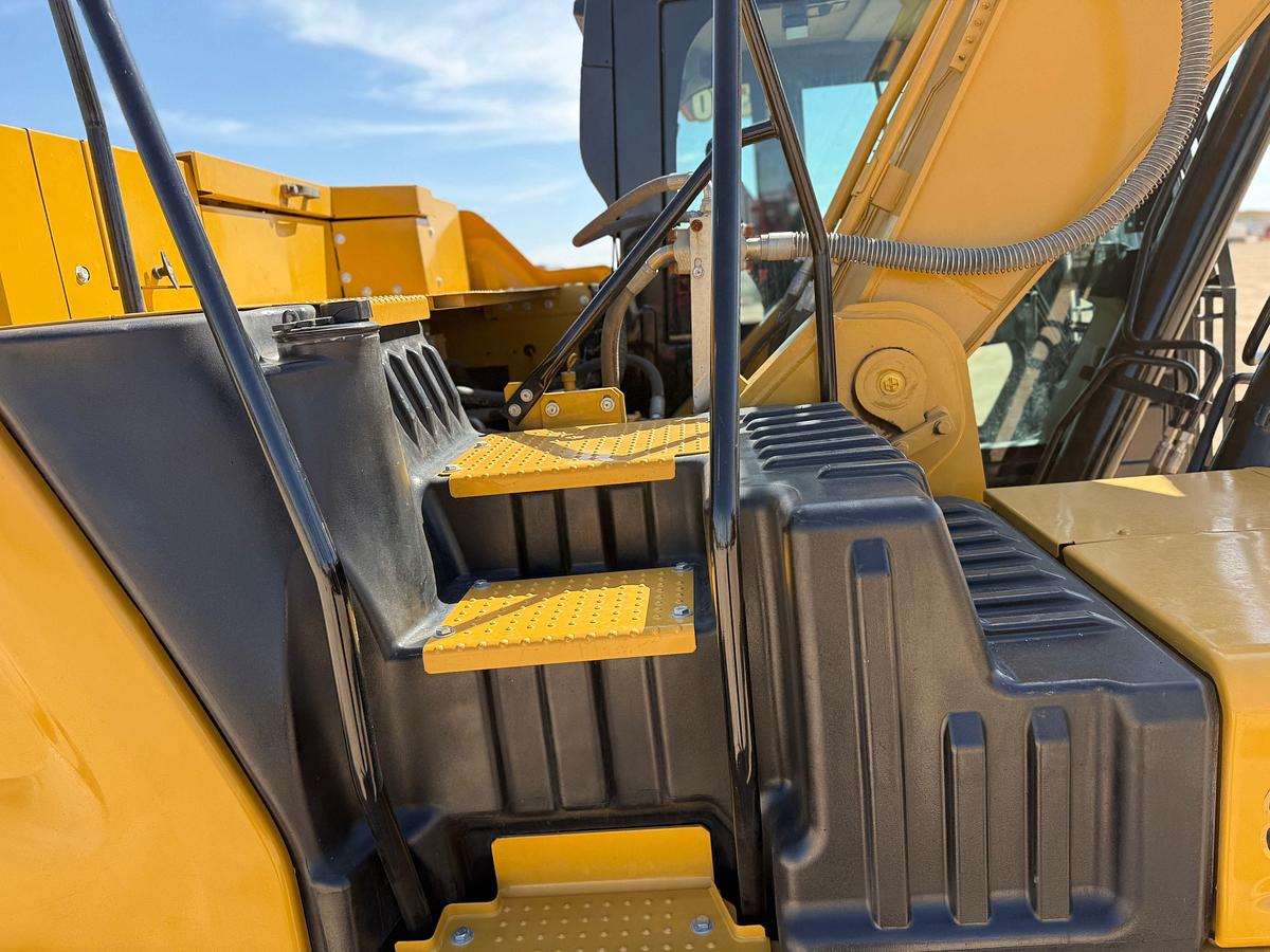 Used 2023 CATERPILLAR 330 CRAWLER EXCAVATOR