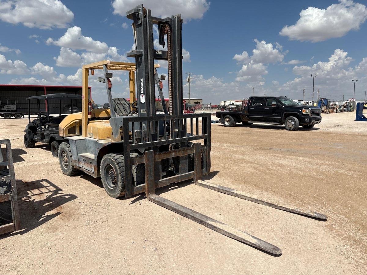 Used TCM FD70-2 14,900lbs forklift