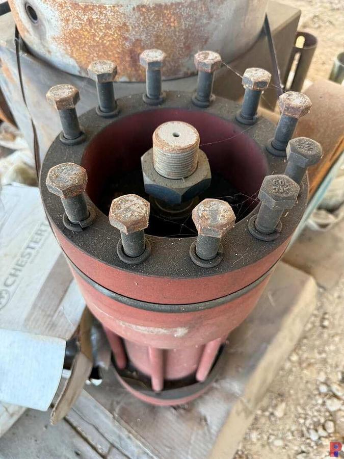 Used PALLET W/ UNUSED 5-1/8” HYDRAULIC FRAC VALVE & RELATED COMPONENTS