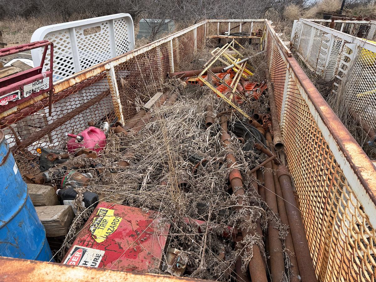 Used 40x8x3 SKIDDED TOOL BASKET