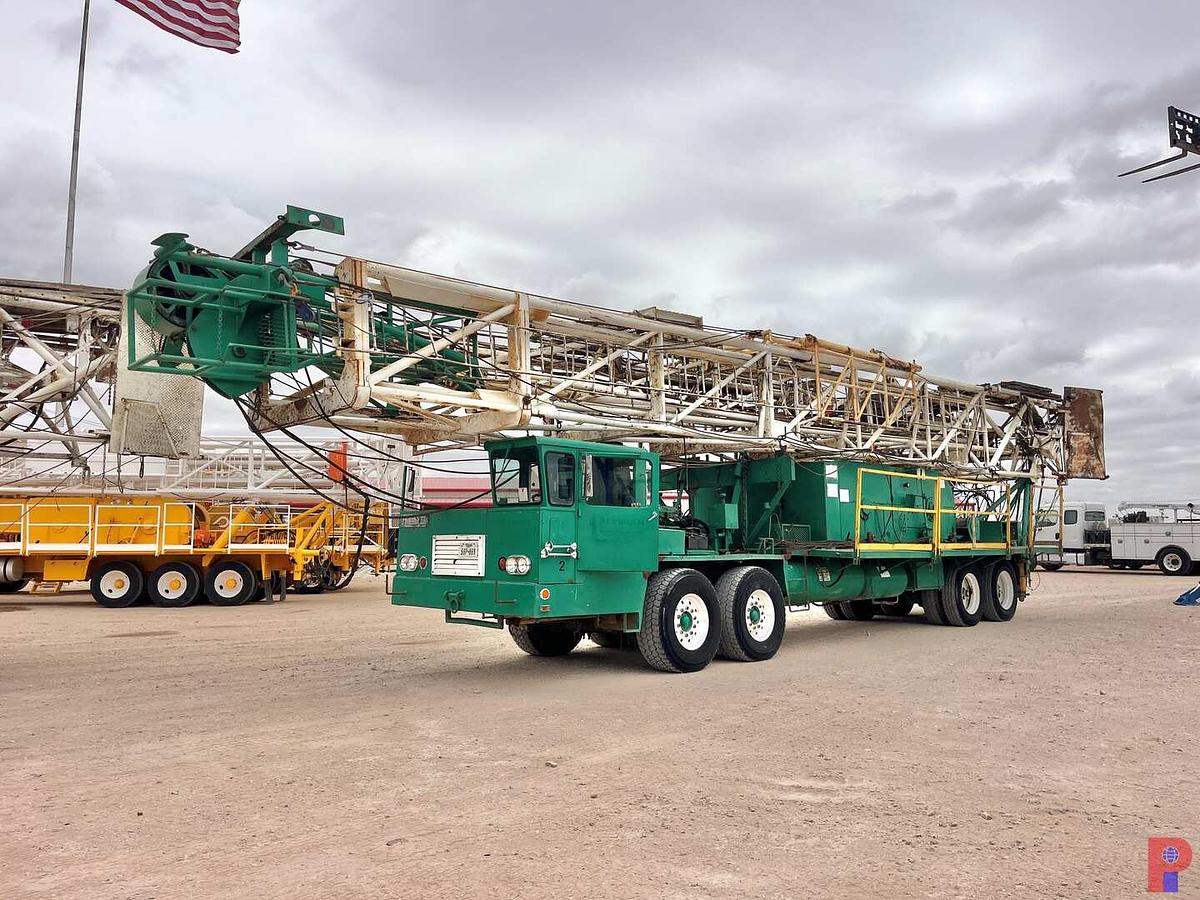 Used FRANKS 1287/160 BACK IN WELL SERVICE RIG MTD ON 4-AXLE CARRIER