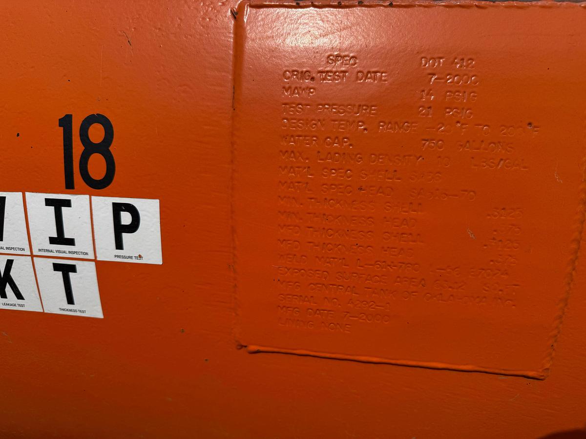 Used (2) DOT-412 750-GALLON  ACID TANKS