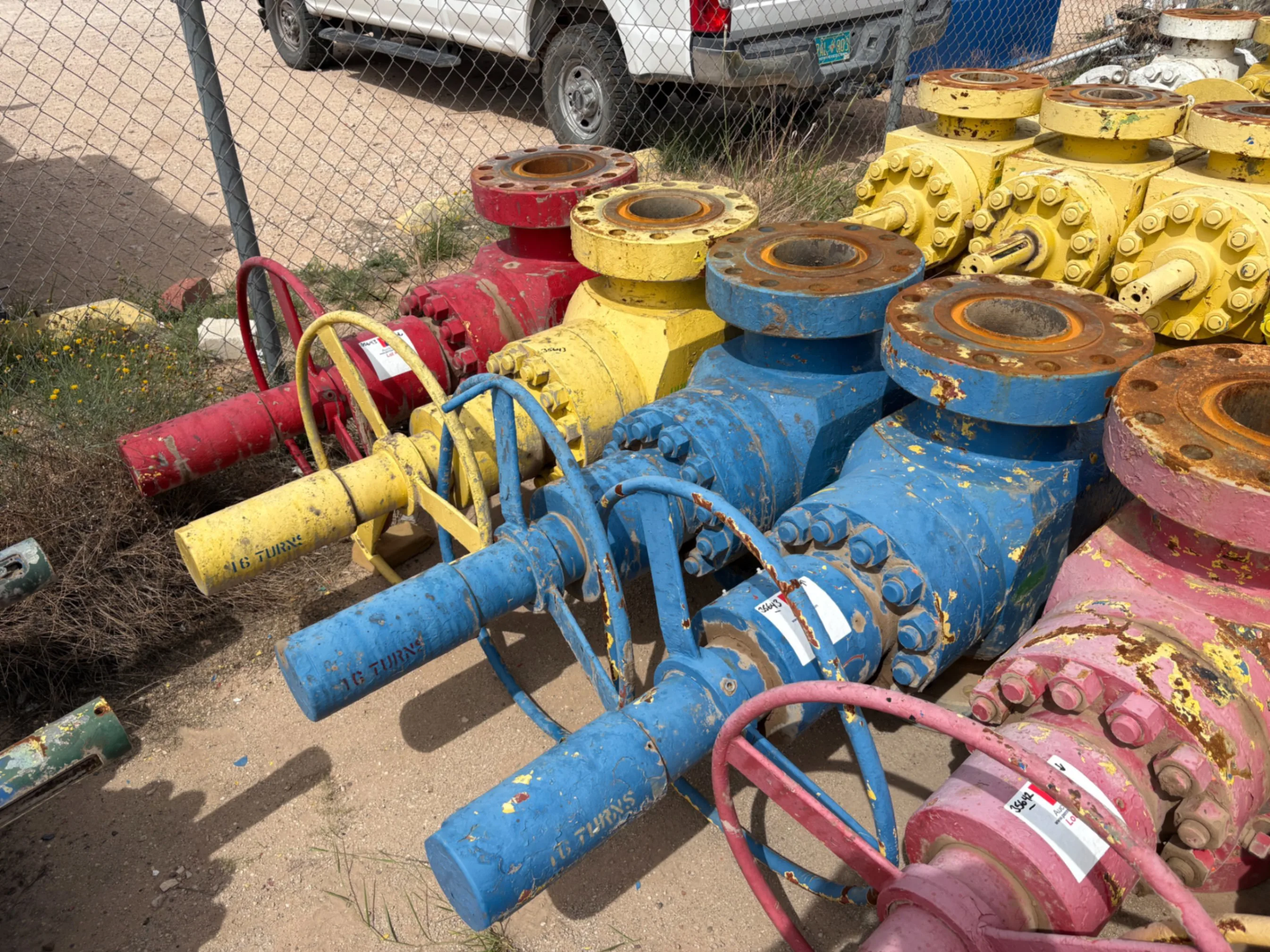 Used (4x$) (4) 7-1/16” 10K frac valves