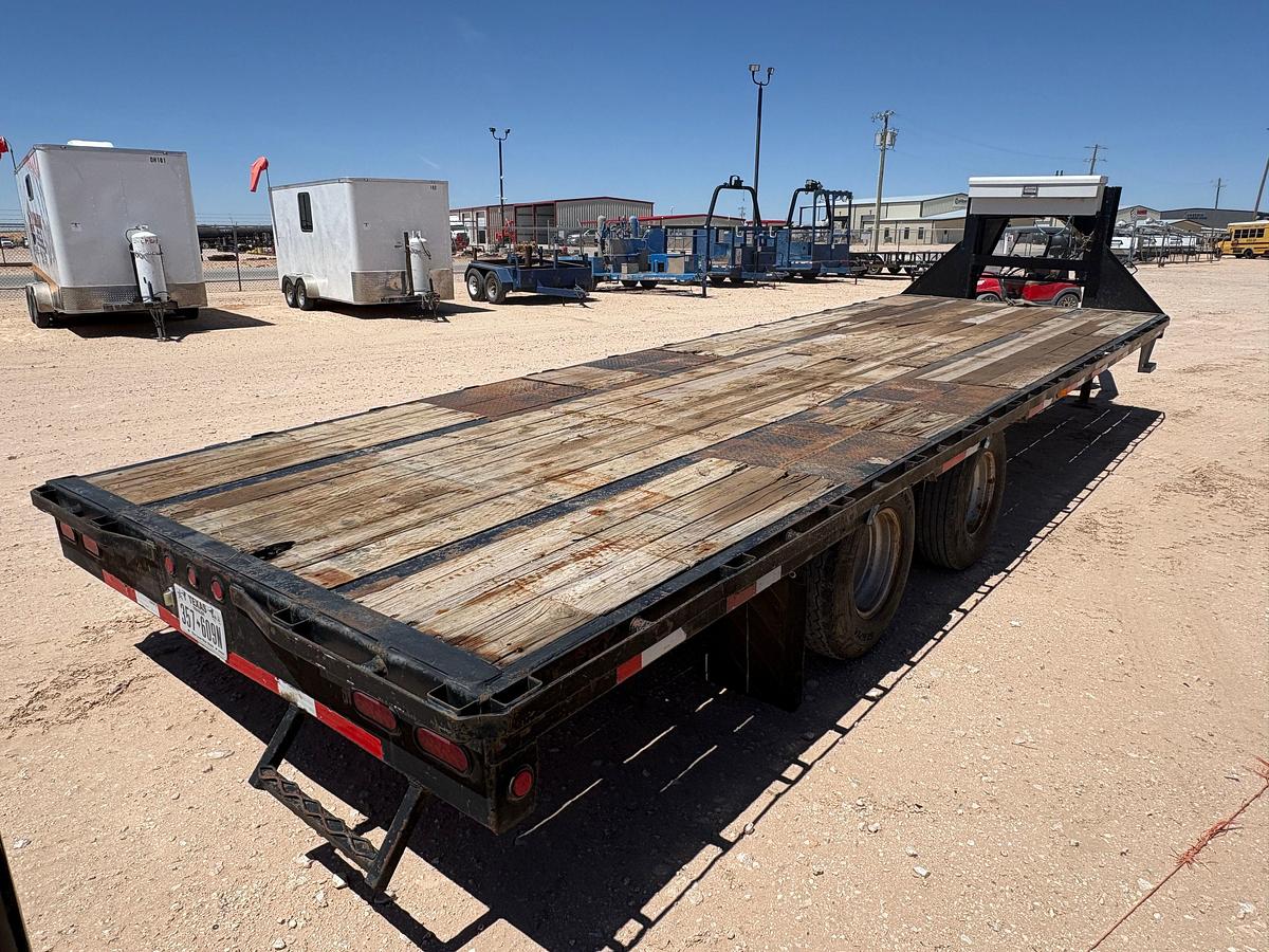 Used 2012 BIG TEX 26’ X 102” T/A GOOSENECK TRAILER