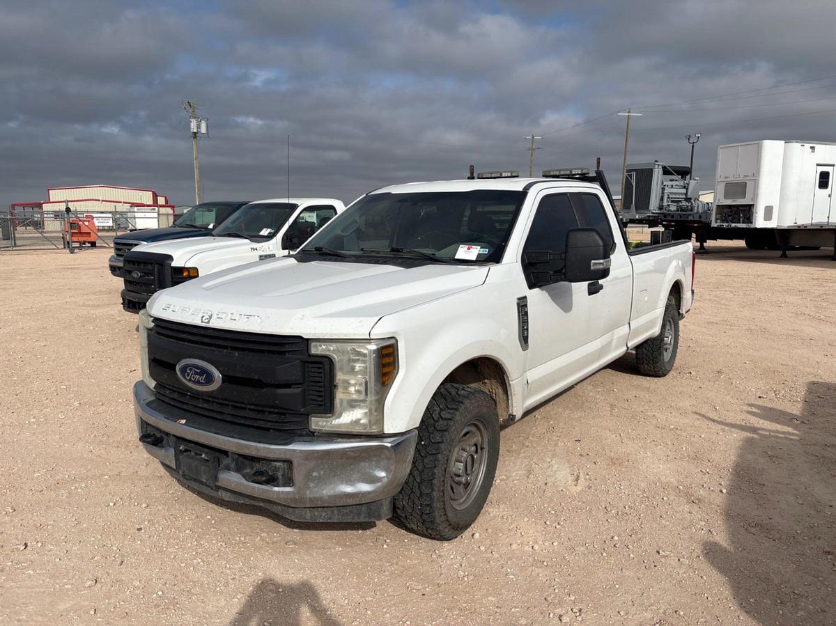 Used 2017 FORD F-250 SUPER DUTY EXTENDED CAB PICKUP
