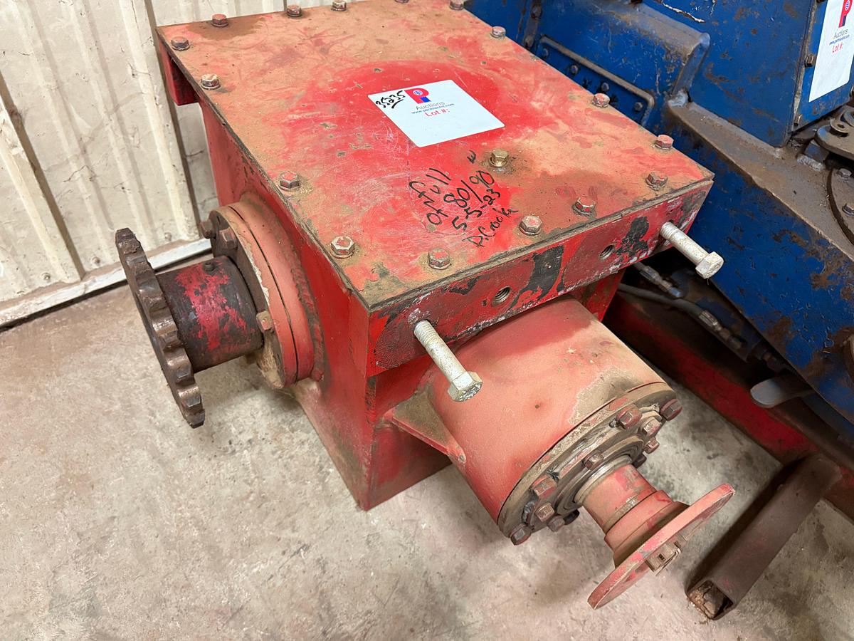 Used WORKOVER RIG RIGHT ANGLE GEAR BOX