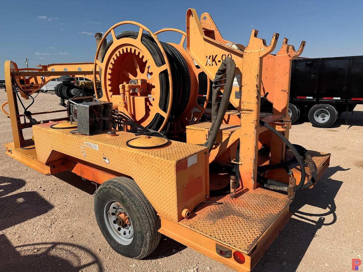 Used VENTURETECH XK-90 POWER SWIVEL UNIT MTD ON 2012 VENTURETECH T/A GOOSENECK TRAILER