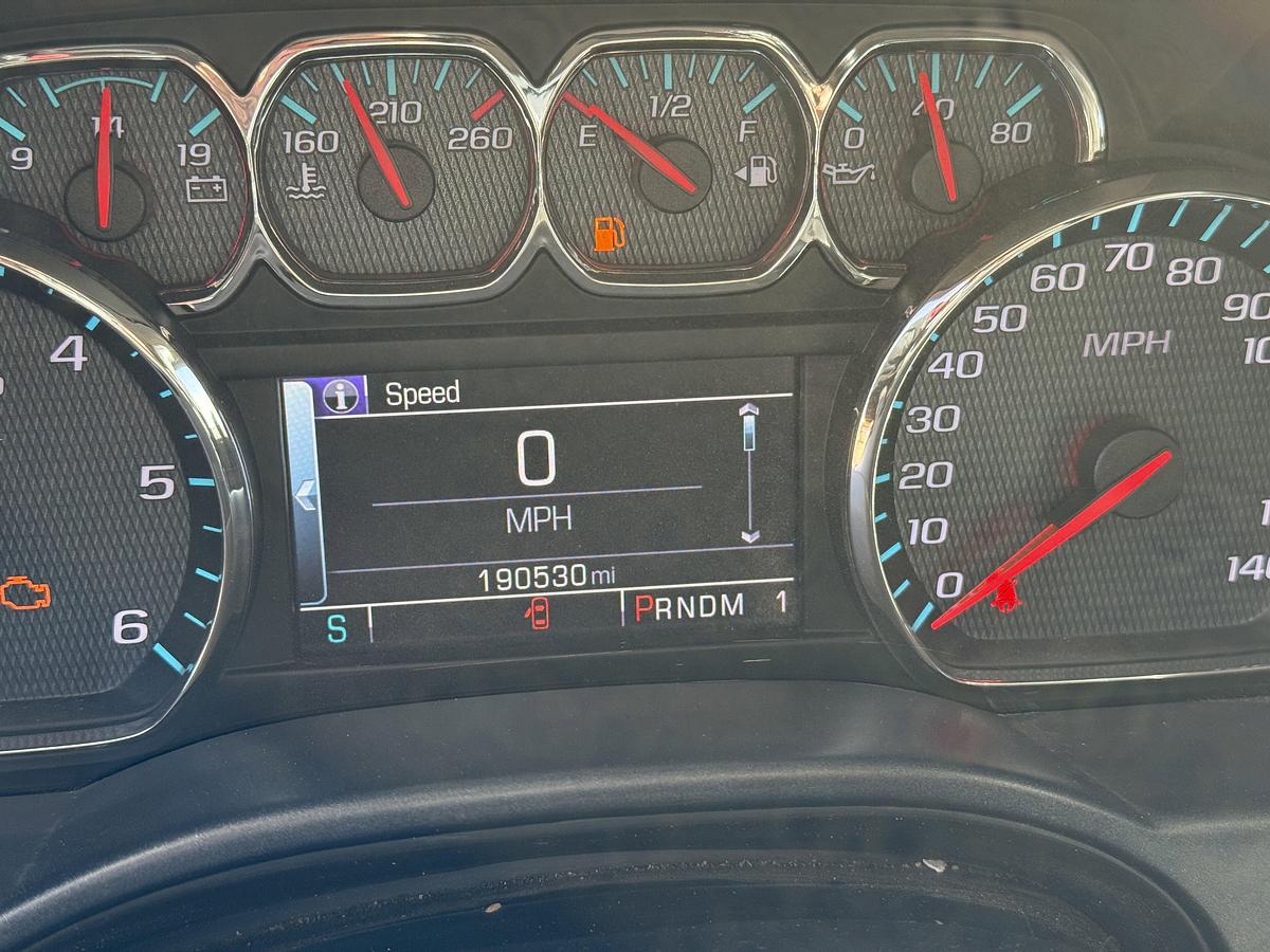 Used 2015 CHEVROLET SILVERADO 2500HD Z71 4WD CREW CAB PICKUP TRUCK